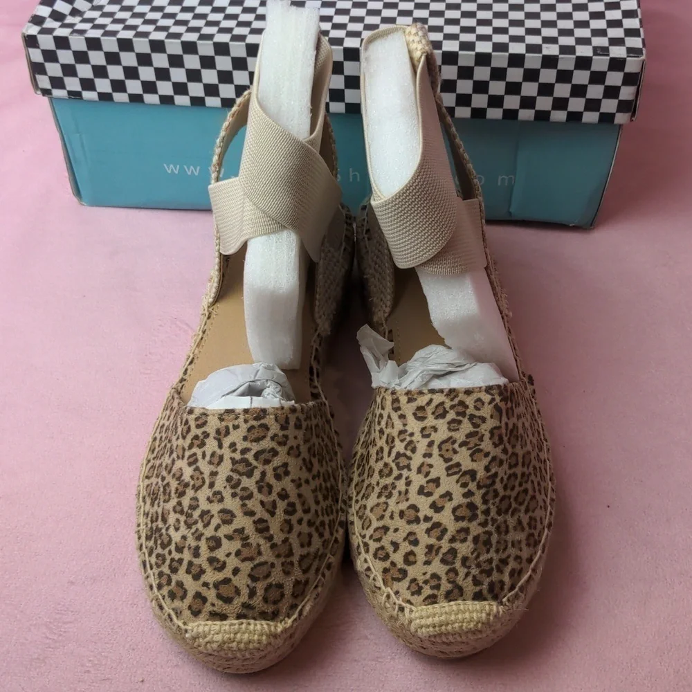 Soda Topshoe Avenue Tamy Oat Cheetah Espadrilles size 5.5
